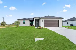 1329 NE 18th Terrace, Cape Coral, FL 33909 - Photo 3