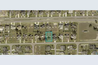 113 NE 7th Ter, Cape Coral, FL 33909 - Photo 5