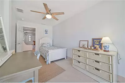 27541 Hickory Bay Dr, Bonita Springs, FL 34134 - Photo 23