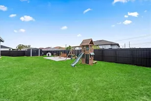 2112 NE 1st Ave, Cape Coral, FL 33909 - Photo 37