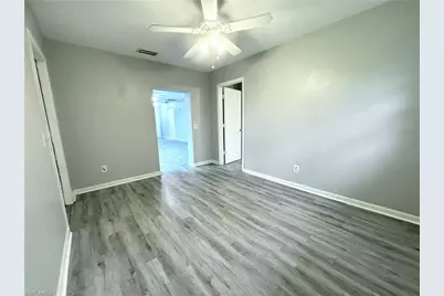 1720 SE Santa Barbara Pl, Cape Coral, FL 33990 - Photo 15