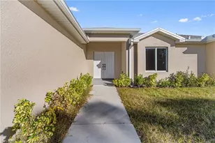 3513 NE 17th Pl, Cape Coral, FL 33909 - Photo 5