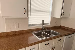 434 Muskegon Ave, Fort Myers, FL 33905 - Photo 3