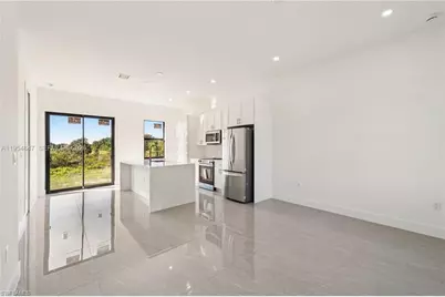 4402 E 19th St, Lehigh Acres, FL 33972 - Photo 7