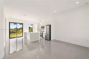 4402 E 19th St, Lehigh Acres, FL 33972 - Photo 7