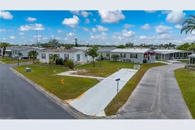 1000 Kings Hwy, Punta Gorda, FL 33980 - Photo 3