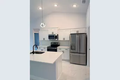 1017 Maple Ave N, Lehigh Acres, FL 33972 - Photo 5