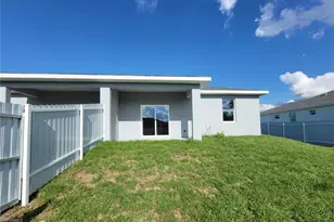 684 Thomas Sherwin Ave S, Lehigh Acres, FL 33974 - Photo 13