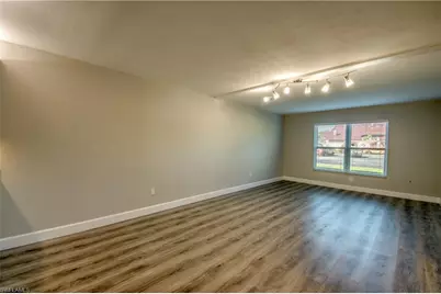 2526 SE 16th Pl #108, Cape Coral, FL 33904 - Photo 15