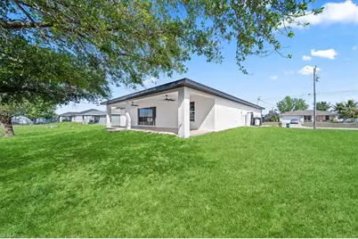 1230 NW 20th Ter, Cape Coral, FL 33993 - Photo 29