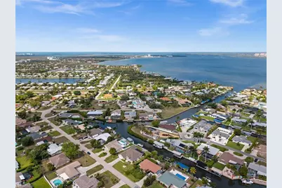 15474 Copra Ln, Fort Myers, FL 33908 - Photo 7