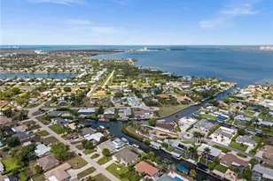 15474 Copra Ln, Fort Myers, FL 33908 - Photo 7