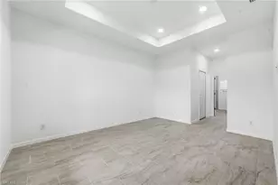 1018 Kent St E, Lehigh Acres, FL 33971 - Photo 17