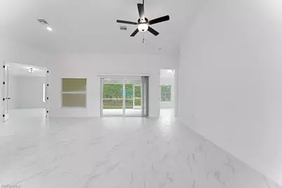 1042 Cheney Ave S, Lehigh Acres, FL 33974 - Photo 7