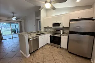 2360 Birdsong Ln, Naples, FL 34117 - Photo 5