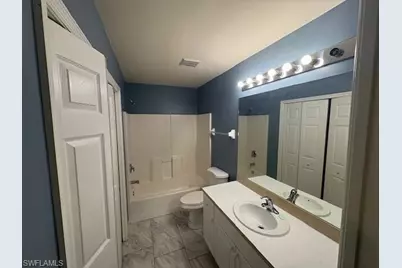 4624 Douglas Ln, Lehigh Acres, FL 33973 - Photo 9