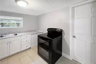 1615 Evans Ave, Fort Myers, FL 33901 - Photo 5