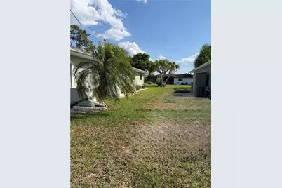 2216 SE 3rd St, Cape Coral, FL 33990 - Photo 3