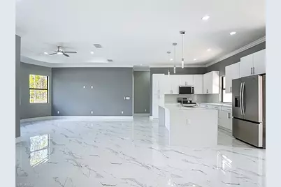 1001 W 7th St, Lehigh Acres, FL 33972 - Photo 7