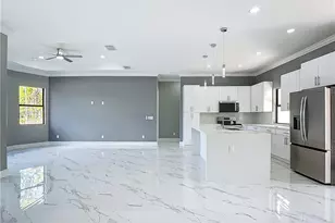 1001 W 7th St, Lehigh Acres, FL 33972 - Photo 7