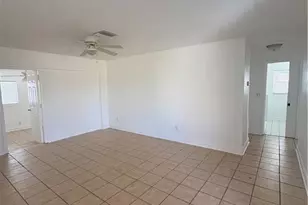 436 Bayshore Dr, Cape Coral, FL 33904 - Photo 5
