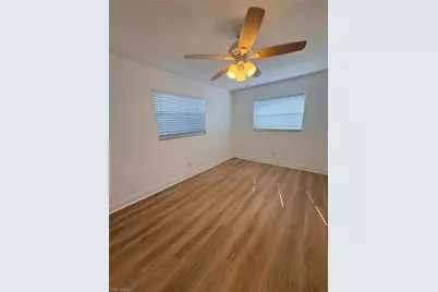 436 Bayshore Dr, Cape Coral, FL 33904 - Photo 9