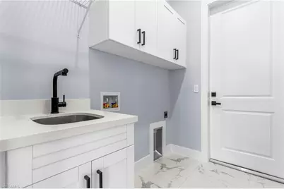 2818 42nd St SW, Lehigh Acres, FL 33976 - Photo 23