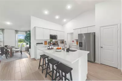 2113 NE 1st St, Cape Coral, FL 33909 - Photo 3