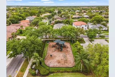 14810 Fripp Island Ct, Naples, FL 34119 - Photo 43