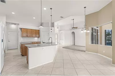 14810 Fripp Island Ct, Naples, FL 34119 - Photo 11