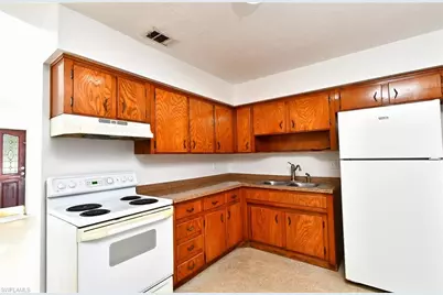 25 Maple Ave N, Lehigh Acres, FL 33936 - Photo 13