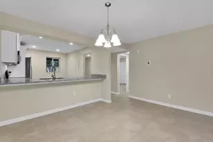 16560 Partridge Place Rd, Fort Myers, FL 33908 - Photo 5