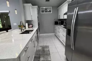 8409 Tahiti Rd, Fort Myers, FL 33967 - Photo 9