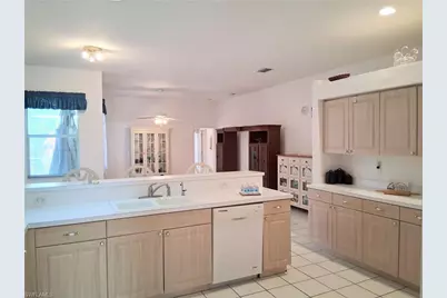 503 Poinsettia Ave, Lehigh Acres, FL 33972 - Photo 9