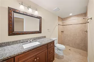 2820 SW 7th Pl, Cape Coral, FL 33914 - Photo 19