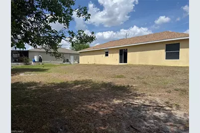 450 Rathburn St, Lehigh Acres, FL 33974 - Photo 3