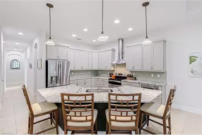 17088 Wrigley Cir, Fort Myers, FL 33908 - Photo 9