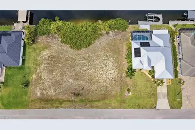 400 NW 32nd Pl, Cape Coral, FL 33993 - Photo 13