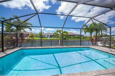 910 SW 12th Ter, Cape Coral, FL 33991 - Photo 3