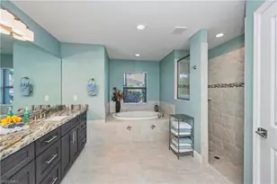 910 SW 12th Terrace, Cape Coral, FL 33991 - Photo 5