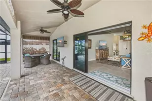 910 SW 12th Terrace, Cape Coral, FL 33991 - Photo 33