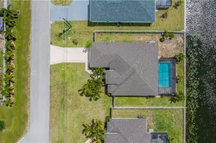 910 SW 12th Terrace, Cape Coral, FL 33991 - Photo 43