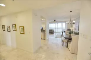 2090 W First St, Fort Myers, FL 33901 - Photo 31