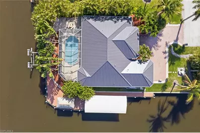 2501 SE 19th Pl, Cape Coral, FL 33904 - Photo 7