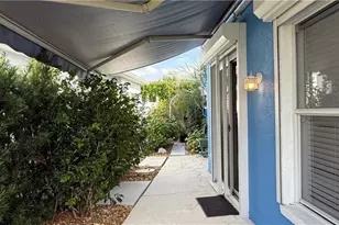 10700 Aqua Surf Ct, Estero, FL 33928 - Photo 13