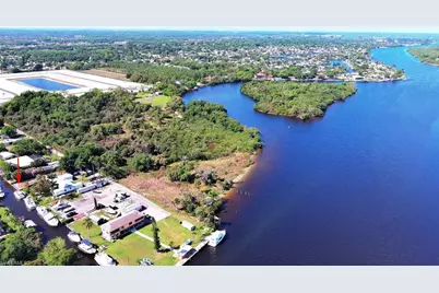 2228 Marina Park Dr, Fort Myers, FL 33905 - Photo 39