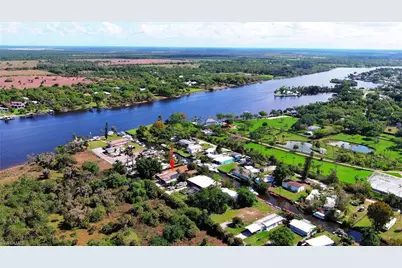 2228 Marina Park Dr, Fort Myers, FL 33905 - Photo 27
