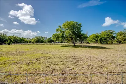 17090 Silver Panther Ln, Fort Myers, FL 33913 - Photo 37