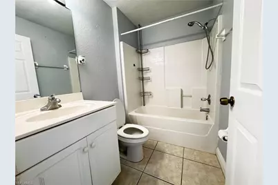 4606 30th St SW, Lehigh Acres, FL 33973 - Photo 5