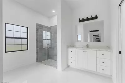 2005 NW 18th St, Cape Coral, FL 33993 - Photo 15